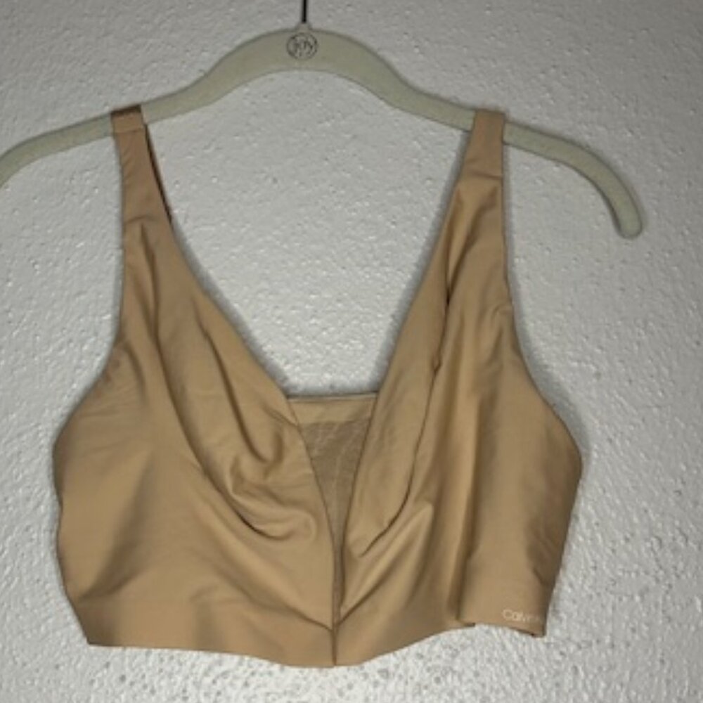 Calvin Klein Invisibles Unlined Triangle Bra Size 2X